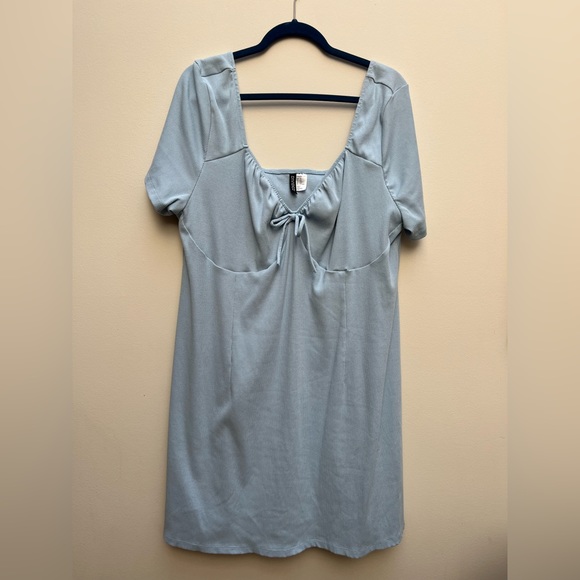 H&M+ LIGHT BLUE Tie-Front Ribbed Dress - Picture 5 of 12